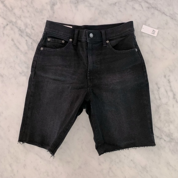 NWT Gap shorts black washed denim size 4/27” - Picture 6 of 10